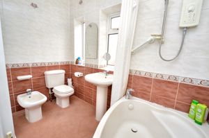 Photo 18- click for photo gallery